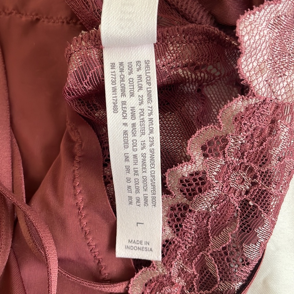 Target bodysuit - Picture 5 of 6